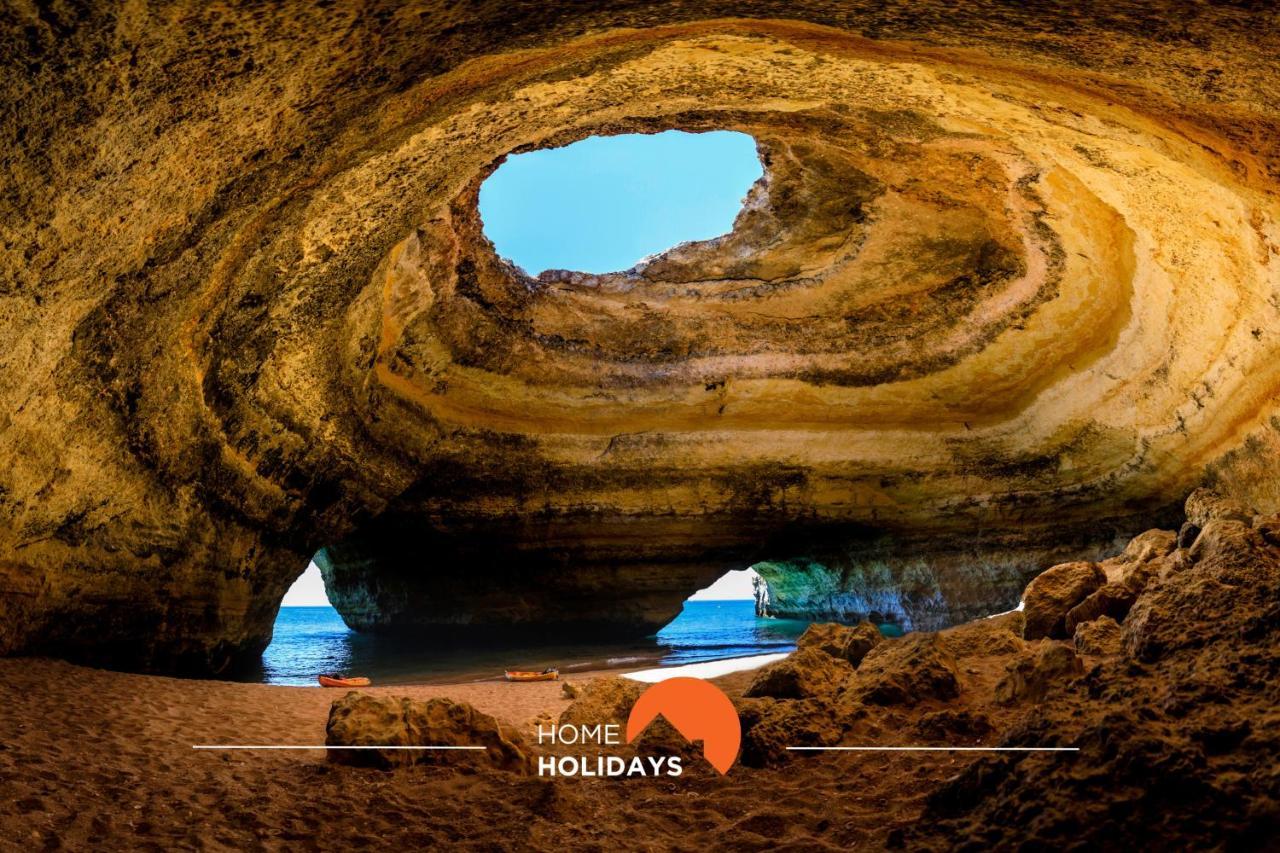 #020 Medronheira By Holidays Apartamento *